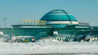 Больше 10 рейсов задерживаются из-за непогоды в аэропорту Астаны