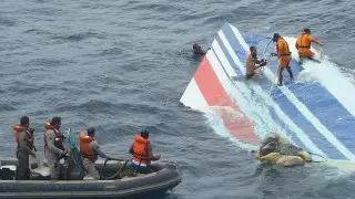 "Пилоты спали": суд оправдал Air France и Airbus после крушения самолета и гибели 228 пассажиров