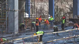 В акимате Уральска назвали застройщиков, не имеющих право привлекать деньги дольщиков