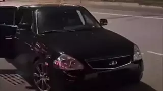 "Грубо нарушал ПДД". Друг водителя случайно засветил госномера в Алматы