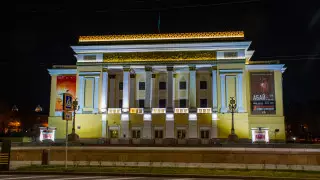 Как Halyk помогает ведущему театру страны