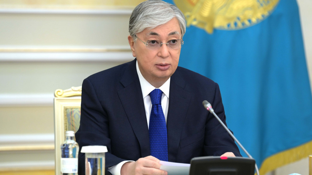 Токаев ратифицировал соглашение о режиме казахстанско-туркменской границы