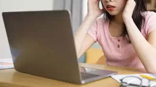 Родители не смогли записать детей на бесплатные секции в Алматы: сайт Damubala завис