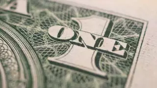 Доллар резко подешевел в обменниках