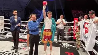 Казахстанский боксер нокаутом выиграл бой в Мексике
