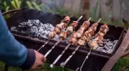 Нутрициолог назвала самые подходящие напитки для шашлыка