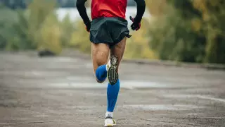 Участник марафона умер за несколько метров до финиша в Алматинской области