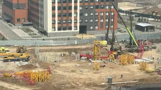 Падение башенного крана в Астане: в каком состоянии пострадавший