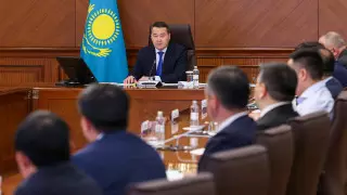 Премьер Смаилов пообещал меньшее количество проверок бизнеса после завершения моратория