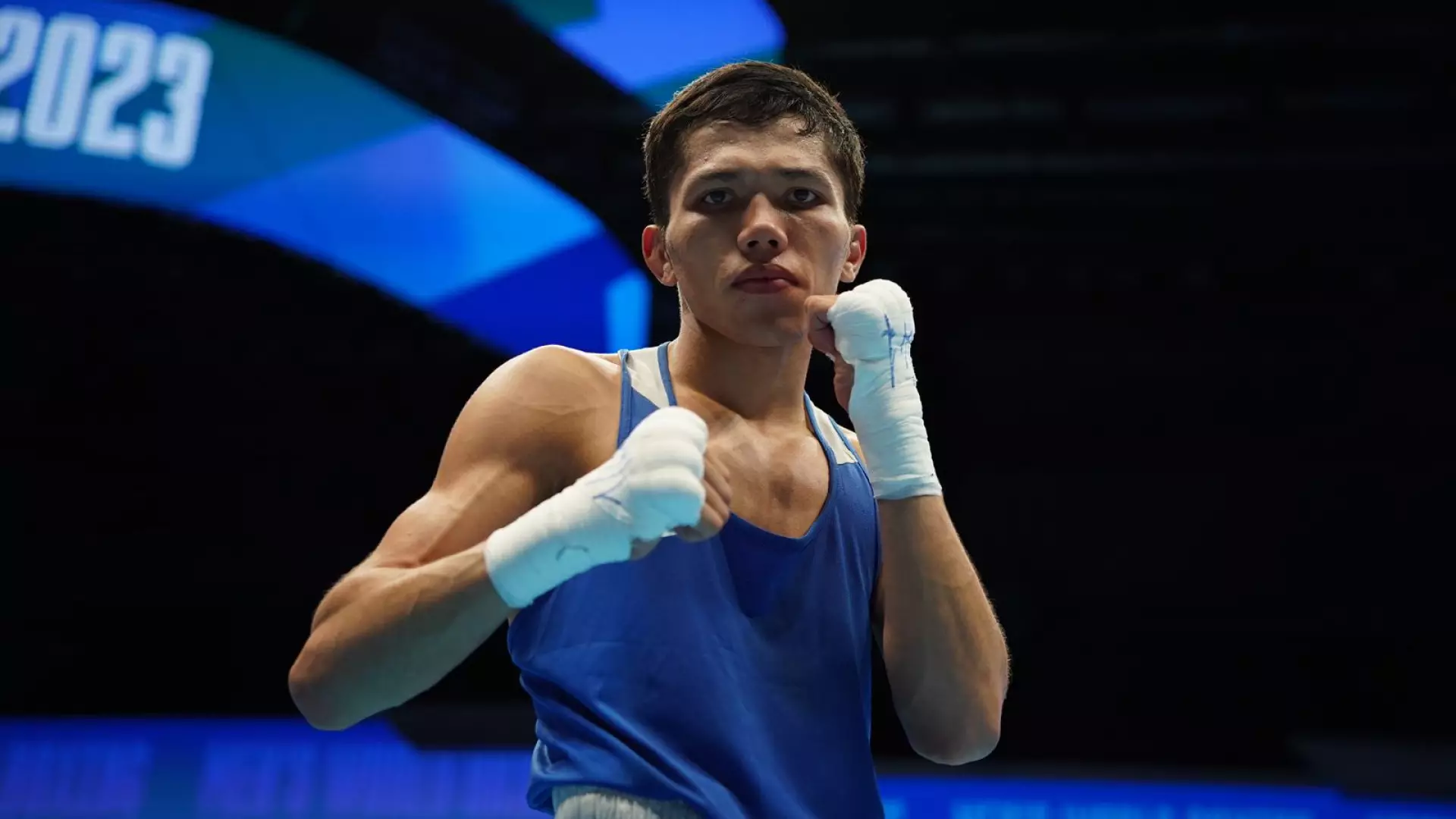 19-летний казахстанский боксер вышел в финал ЧМ в Ташкенте