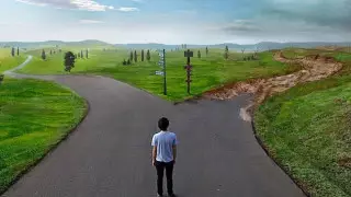 Кого ждет развилка, а кого - неожиданные деньги? Гороскоп на 13 мая