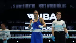 Боксеры Казахстана и Узбекистана разыграли второе золото ЧМ в Ташкенте