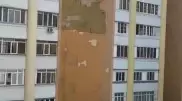 Облицовка слетела с девятиэтажного дома в Алматы