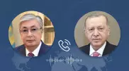 Токаев поздравил Эрдогана с победой в первом туре выборов президента