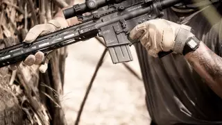 КНБ расследует дела о терроризме и вербовке боевиков в Казахстане