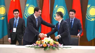В Казахстане откроют казахстанско-китайский учебный центр