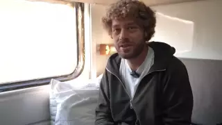 "Как в хлеву". Блогер Варламов раскритиковал люксовые вагоны в узбекском поезде