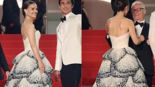 Натали Портман повторила образ казахской музы Dior в Каннах