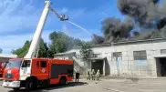 Крыша склада горела в Шымкенте: есть пострадавший