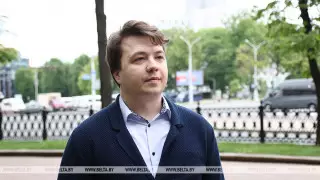"Безумно благодарен": Лукашенко помиловал Романа Протасевича