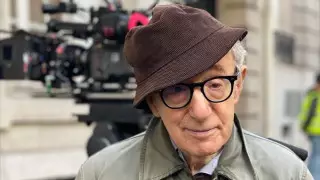 87-летний Вуди Аллен спас жизнь другу в нью-йоркском ресторане