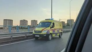 Женщина на мосту вызвала переполох в Костанае