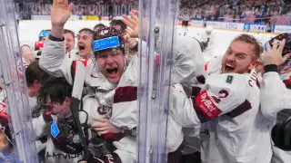Бронзовые призеры устроили дикие танцы после сенсации на ЧМ
