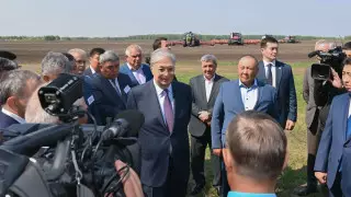 Токаев обратился к аграриям СКО