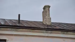 Кто должен чинить крышу