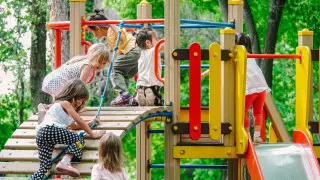 Сколько детей проживает в Казахстане