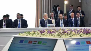 Транспорт, нефть, зерно. Токаев обозначил приоритеты в сотрудничестве с ЕС