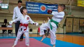 Фонд "Халык" развивает спорт на селе