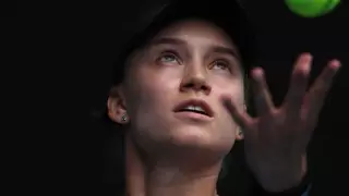 Рыбакина добилась исторического достижения на "Ролан Гаррос"