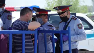 В 380 казахстанских селах прекратились преступления после отказа от спиртного - МВД