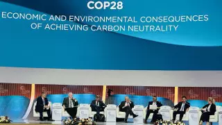 Четыре гигантских ветропарка создадут на юге Казахстана