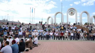 Древний обряд "Тасаттык" по вызову дождя провели в Костанае