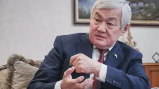 Аким Алматы выразил соболезнования родным и близким Бердыбека Сапарбаева