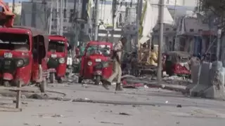 Девять человек погибли при нападении боевиков на отель в Сомали