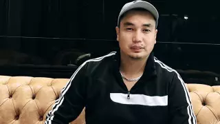 Прикованного к коляске блогера назначили советником акима