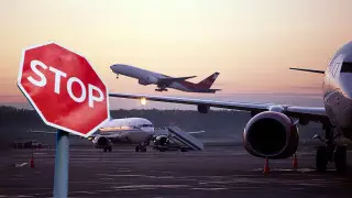 Авиакомпания "забанила" пассажира на 10 лет из-за его имени