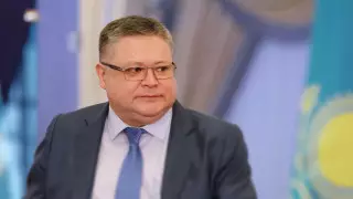 Марат Тажин освобожден от должности посла в Чехии