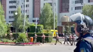 Кого захватили в заложники в Астане