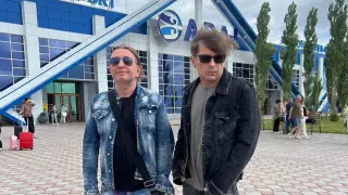 Группа "Би-2" прилетела в Семей, несмотря на отмену концерта