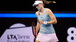 Елена Рыбакина с победы стартовала на турнире в Берлине