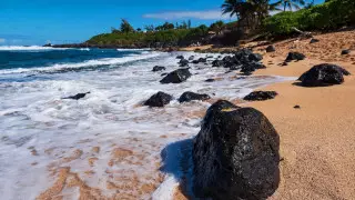 Воры предлагают марихуану и грабят туристов на Пхукете - полиция Таиланда