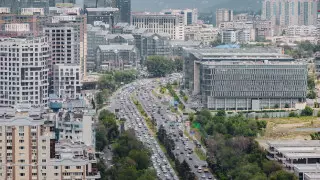 Движение ограничат на проспекте Аль-Фараби в Алматы