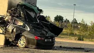 Появились новые кадры столкновения авто с колонной LRT в Астане