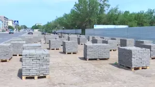 Жители Балхаша возмущены реконструкцией набережной за четыре миллиарда тенге