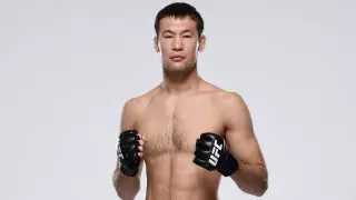 "Я обычный парень, но в Казахстане любят драки". Шавкат Рахмонов - о триумфе в UFC