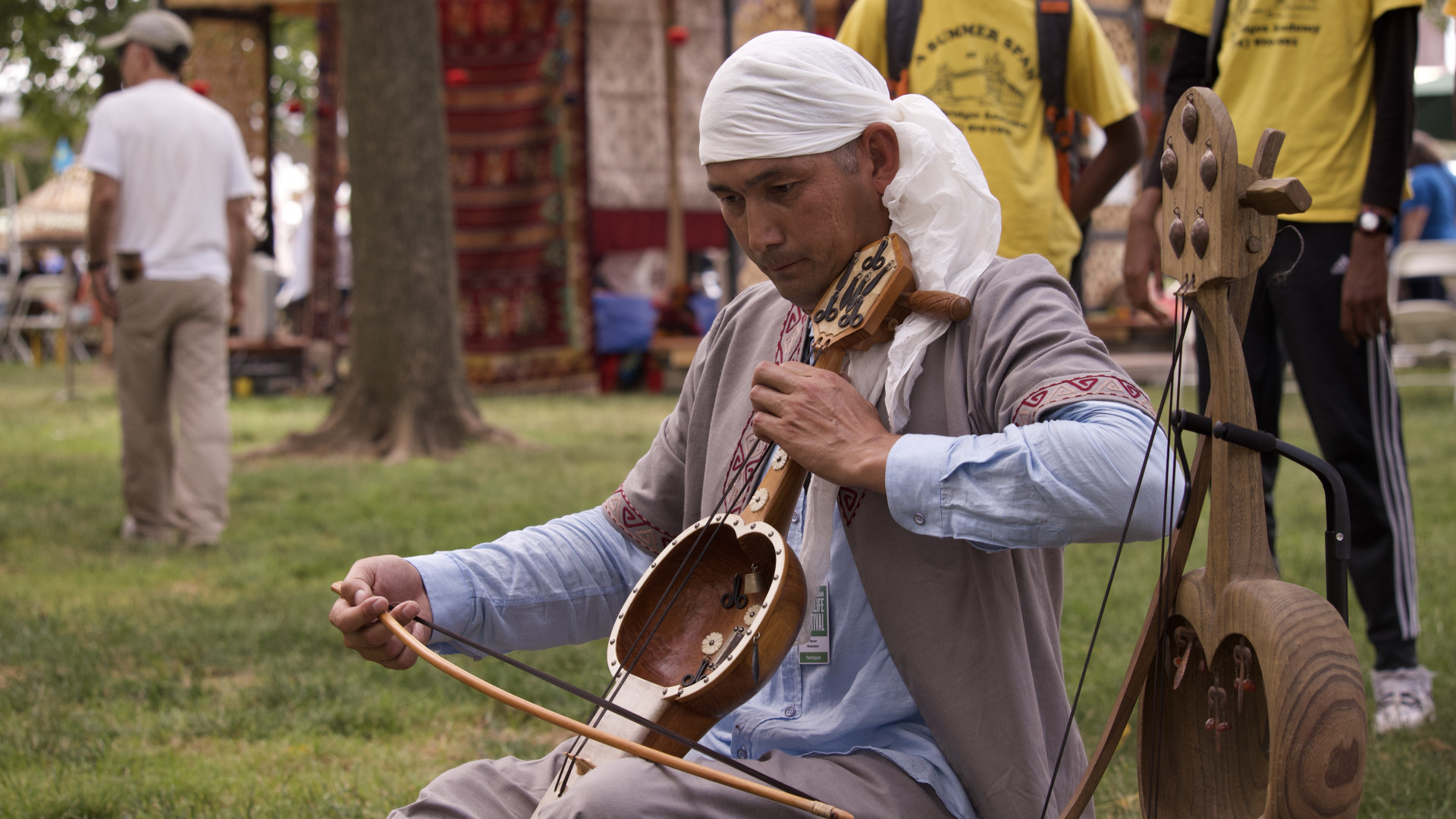 Казахский кобыз фото